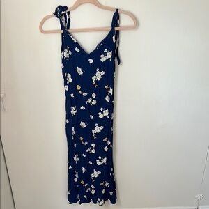 Reformation Pretty Navy Blue Floral Midi Dress with V-Neck Adjustable Tie straps